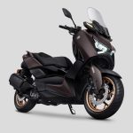 Yamaha Luncurkan Varian XMAX Tech MAX