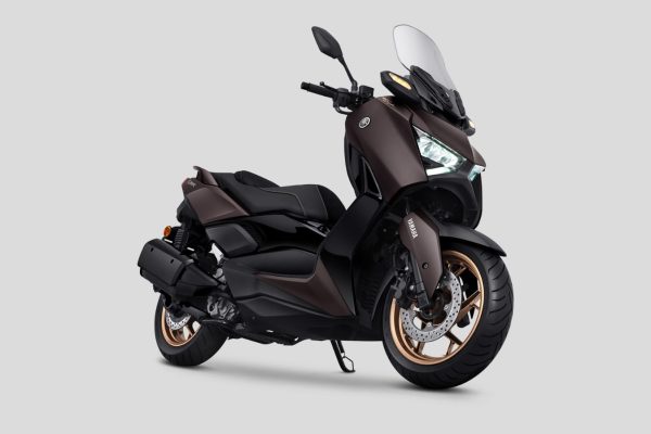 Yamaha Luncurkan Varian XMAX Tech MAX