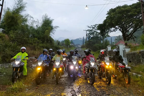 Cari Aman Hujan