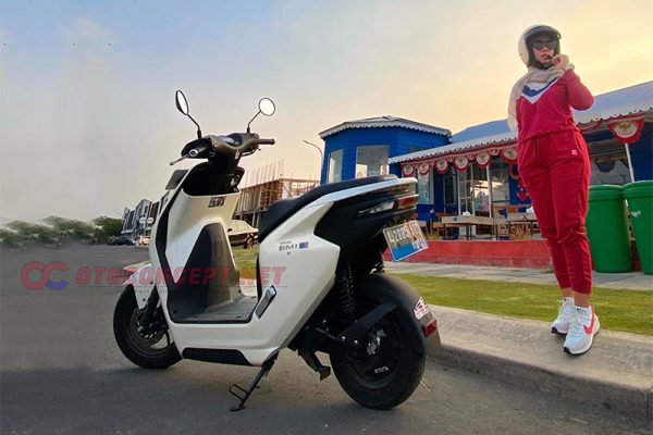 Honda EM1e