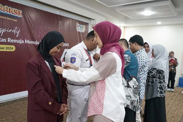 KOLABERAKSI_AHM