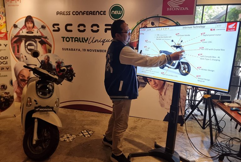 Workshop New Honda Scoopy